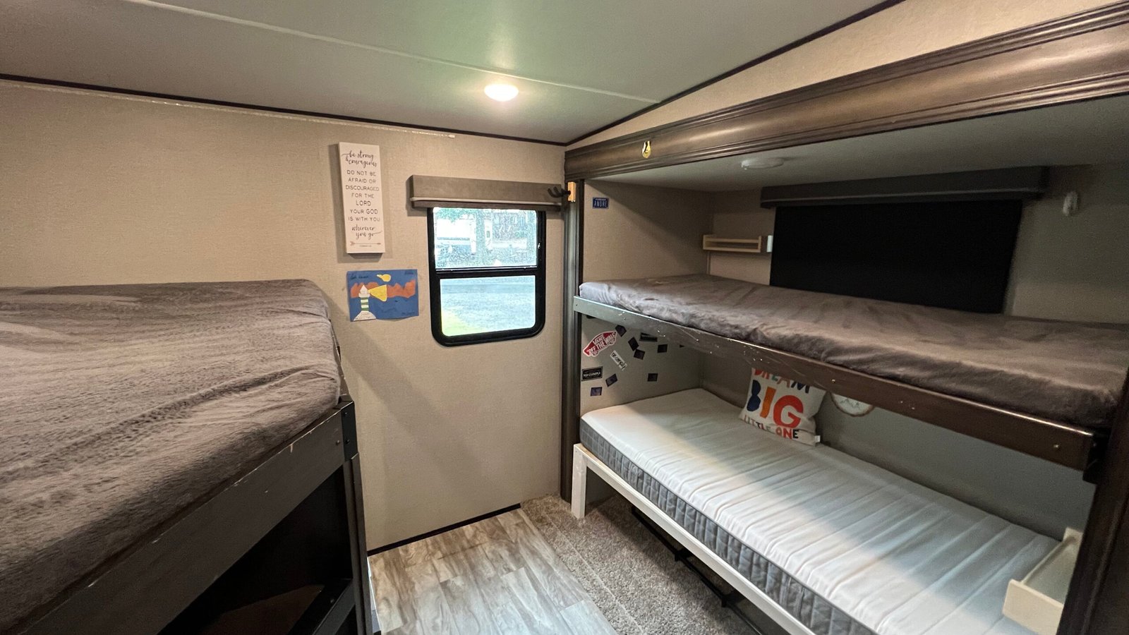 rv-bunk-room