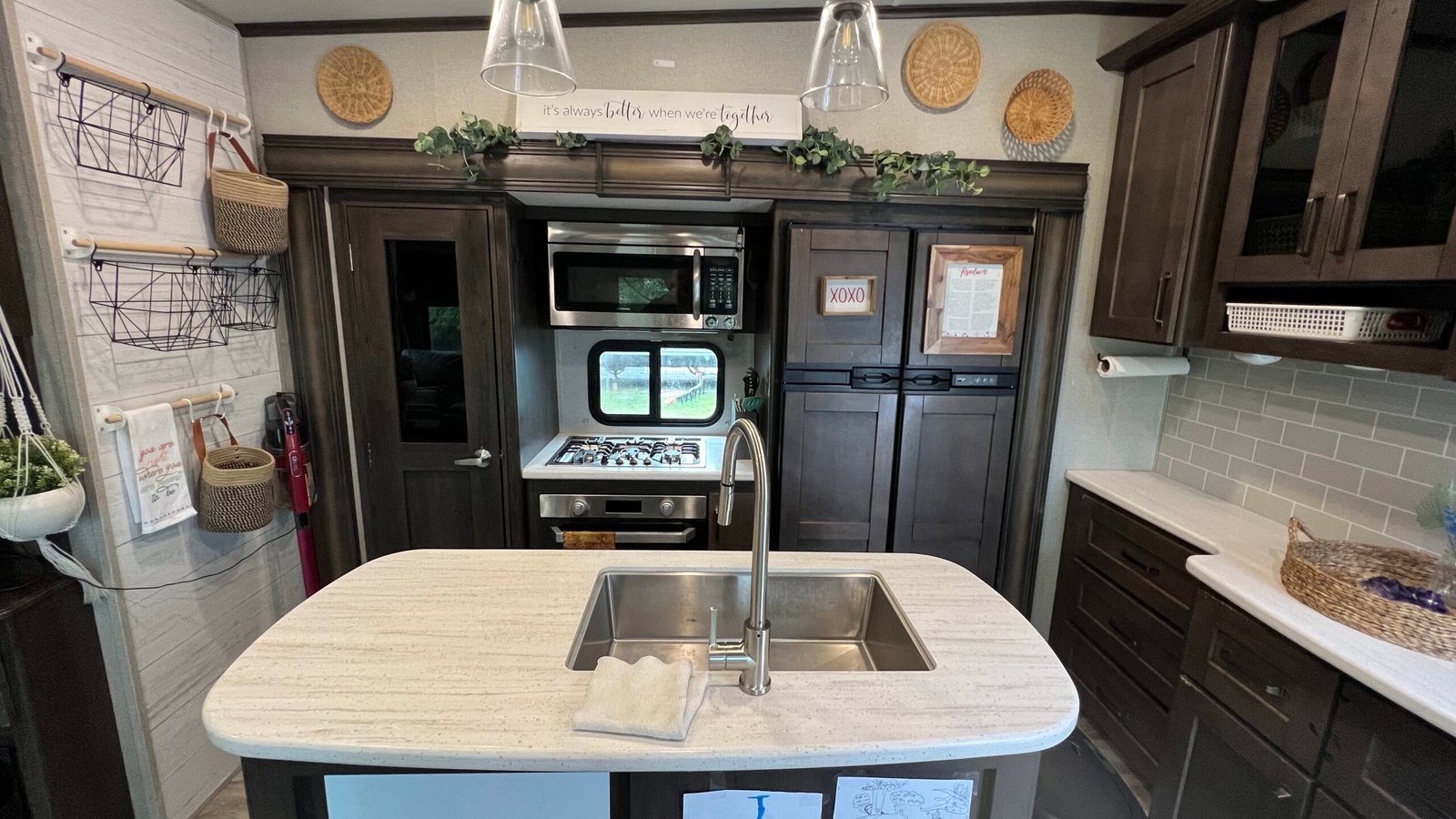 rv-kitchen